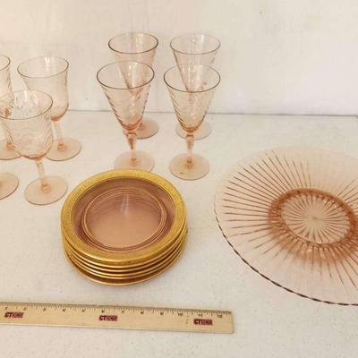 15pc Vintage Pink Glass - Depression Glass, Morgantown Gold Rim