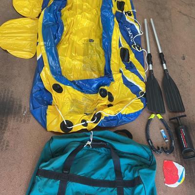 Intex 68370EP Challenger 3 Inflatable Raft + Oars And Snorkels