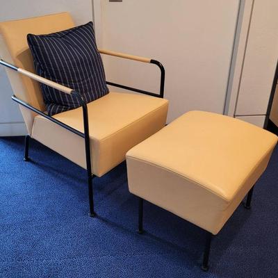 Lammhults Möbel Leather Chair & Footstool 
