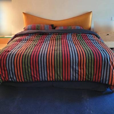 King Bed with Stearns & Foster Mattress