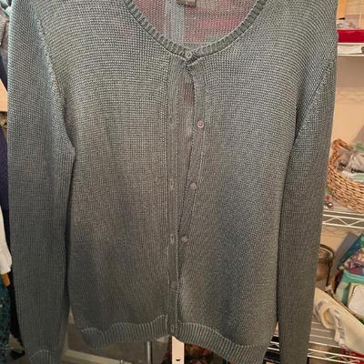 Sale Photo Thumbnail #572