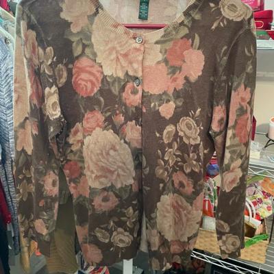 Sale Photo Thumbnail #571