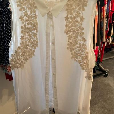 Sale Photo Thumbnail #523
