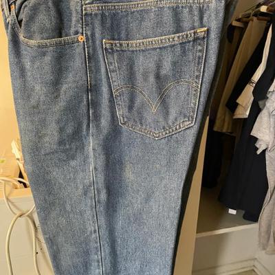 Sale Photo Thumbnail #709