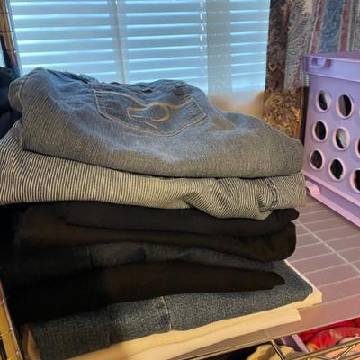 Sale Photo Thumbnail #596