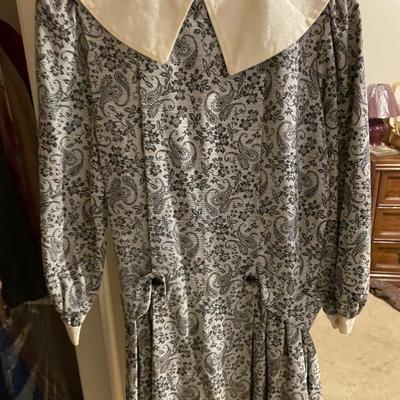 Sale Photo Thumbnail #662