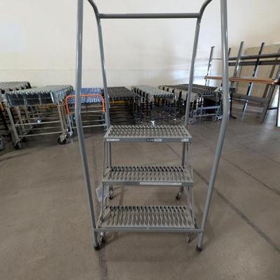 uline step ladder