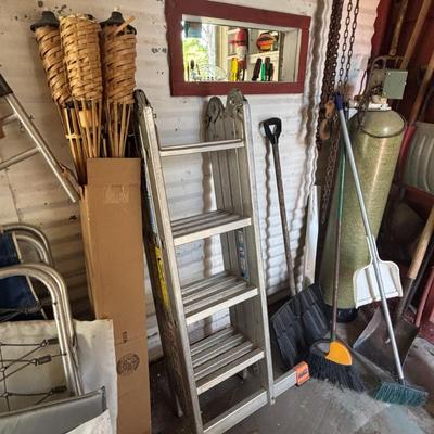 Sale Photo Thumbnail #171