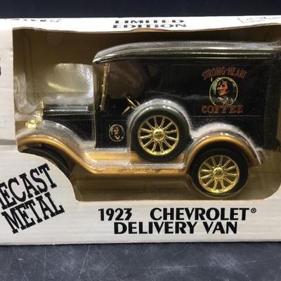 Sale Photo Thumbnail #102