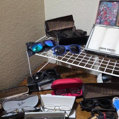 Sale Photo Thumbnail #100