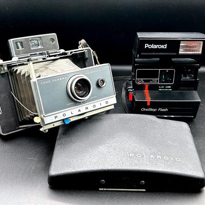 BE505 Polaroid Land Automatic 100 & One Step Camera 