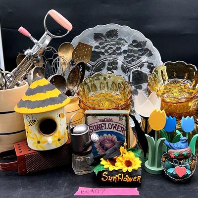 BE907 Amber Dishes, Utensils & More