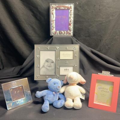 BE644 Silver Plated Photo Album & Baby Frame 