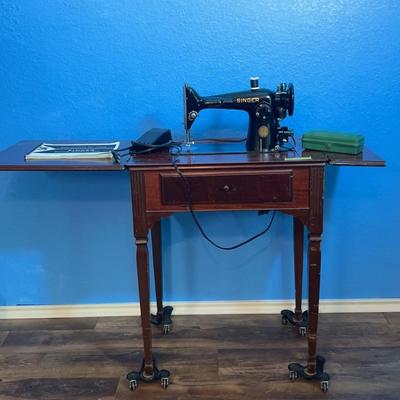 BE603 Singer 201 Sewing Machine With Stand 