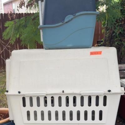 BE823 Pet Carrier & Cat Box 