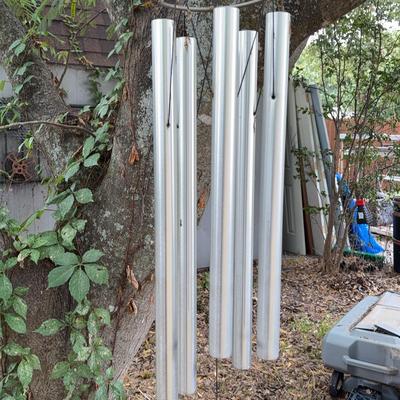 BE821 Wind Chimes