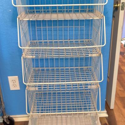 BE601 White Wire 5 Shelf Storage Rack With Wooden Top & Bottom 