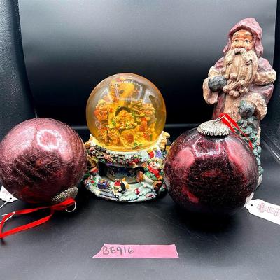BE916 Large Snow Globe Fun & Glass Ruby Red Ornaments!!