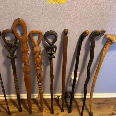 BE678 Decorative Walking Canes