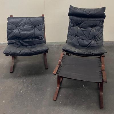 Westnofa Mid Century Siesta Norwegian Leather Lounge Chairs 