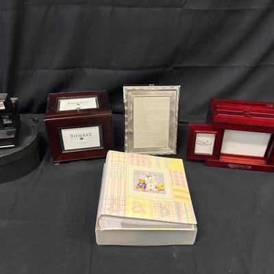Polaroid and Photo Display Kit