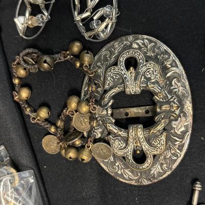 Collection of Jewelry 