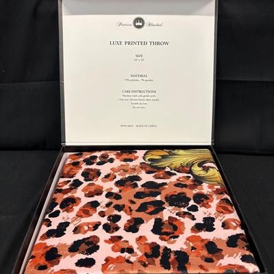 Patricia Altschul Luxe Printed Throw Blanket (x4)