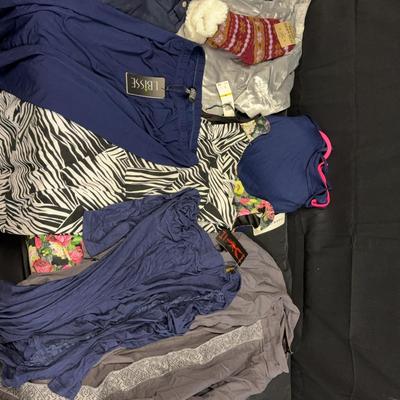 Dresses/jackets/pants