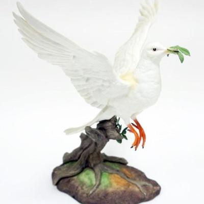 Sale Photo Thumbnail #28: 1028	BOEHM DOVE OF PEACE, APPROXIMATELY 12 IN H
