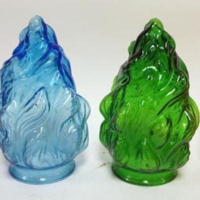 Sale Photo Thumbnail #136: 1136	4 COLORED GLASS LAMP SHADES, EACH APPROXIMATELY 8 IN H
