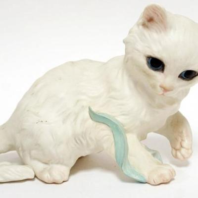 Sale Photo Thumbnail #69: 1069	CYBIS KITTEN FIGURINE APPROXIMATELY 9 IN X 3 IN X 6 IN H
