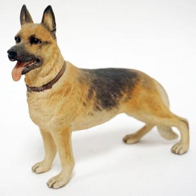 Sale Photo Thumbnail #39: 1039	BOEHM PORCELAIN GERMAN SHEPERD DOG FIGURE, APPROXIMATELY 6 1/2 IN H
