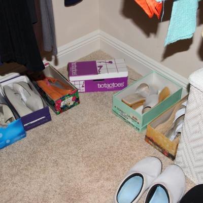 Sale Photo Thumbnail #331