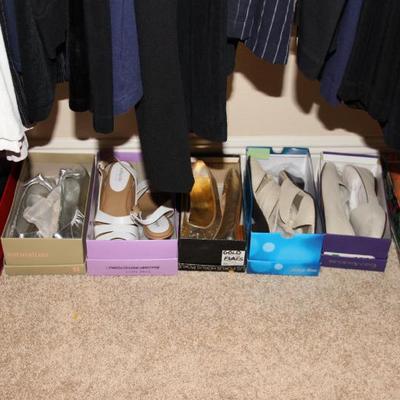 Sale Photo Thumbnail #332