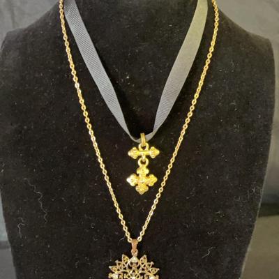 2 Beautiful Necklaces 