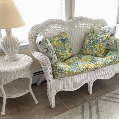 Wicker Bench With Coordinating Lamp & Side Table 