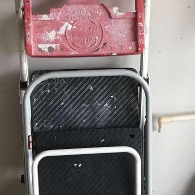 3 Cosco Stepstools