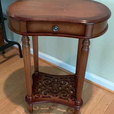 Kidney Bean Table With Drawer 