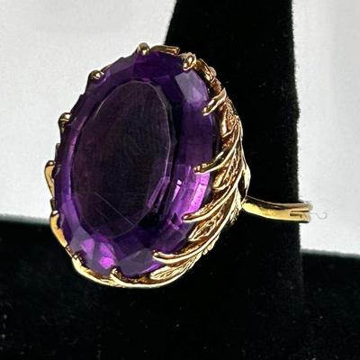 14K Gold Amethyst Ring  - Size 5.5