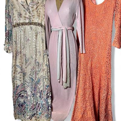 Vintage Dresses (Long Sleeved) - Size S/M