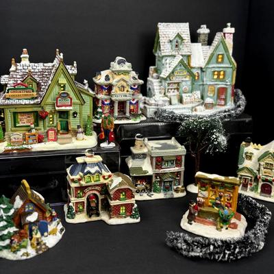 Christmas Village Decorations: Lemax & Cobblestone Corners