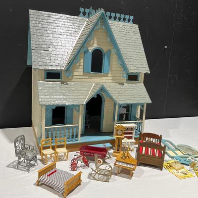 Vintage Greenleaf Arthur Victorian Dollhouse