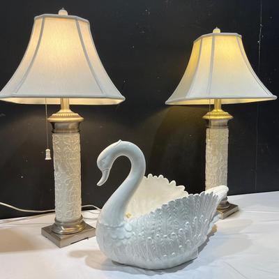 Pair Lenox Lighting By Quoizel Heavy Table Lamps + Large Swan Cache Pot