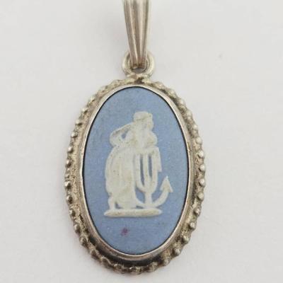 Vintage Sterling Silver Wedgwood Pendant 