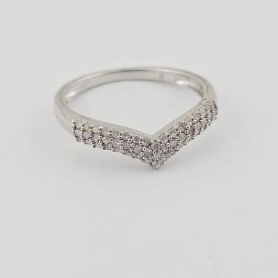 Sterling Silver Diamond Chevron Ring