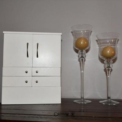 402 bedroom a