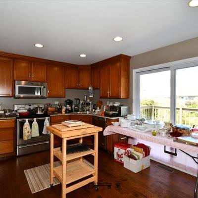 037 kitchen
