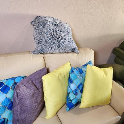 Sale Photo Thumbnail #220