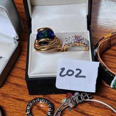 Sale Photo Thumbnail #548