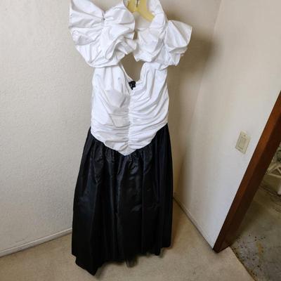 Sale Photo Thumbnail #117